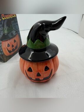 Vintage Westwood International Ceramic Pumpkin Jar with Cover
